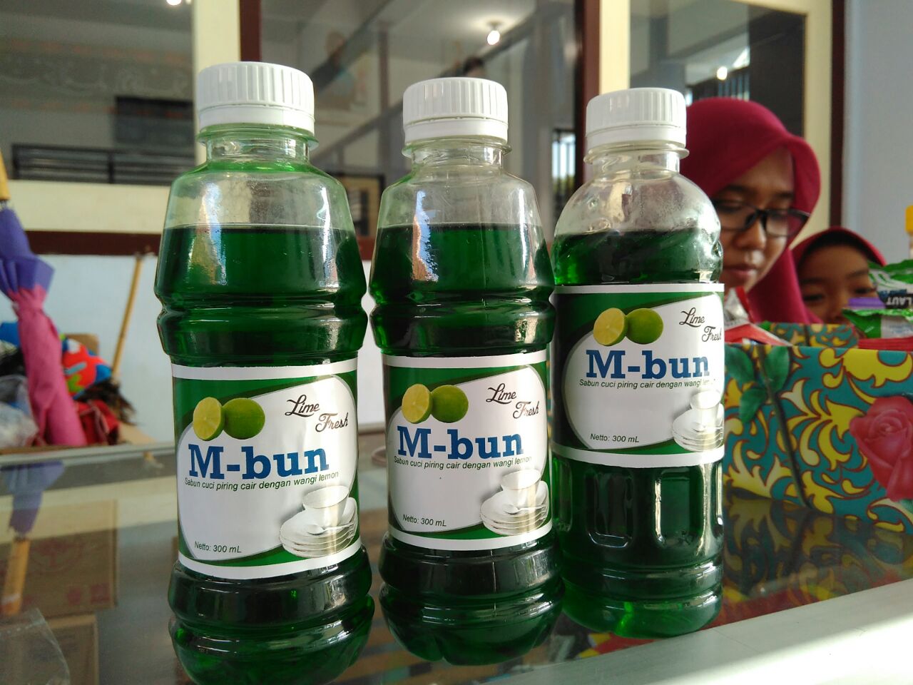 Sekolah Pencetak Wirausaha: SMK Muhammadiyah 2 Muntilan Ciptakan Sabun Cuci Piring dan Produksi Bakso Jamur